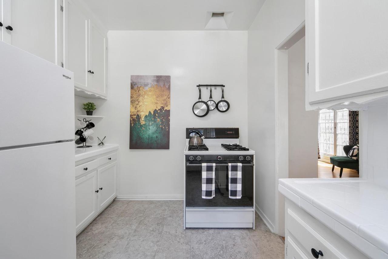 Beverly Hills Stylish & Central 1 Bedroom Apt + Parking Los Angeles Kültér fotó
